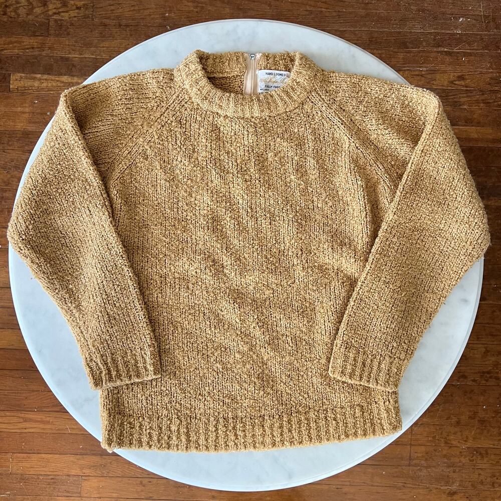 Vintage Tan Hand Knit Nubby Raglan Crewneck Sweater / XS S